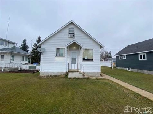 354 4th AVENUE W in Regina,SK - Houses for Sale