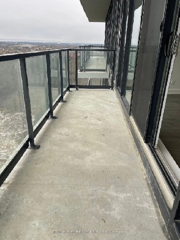 Apartment For Lease Image# 1