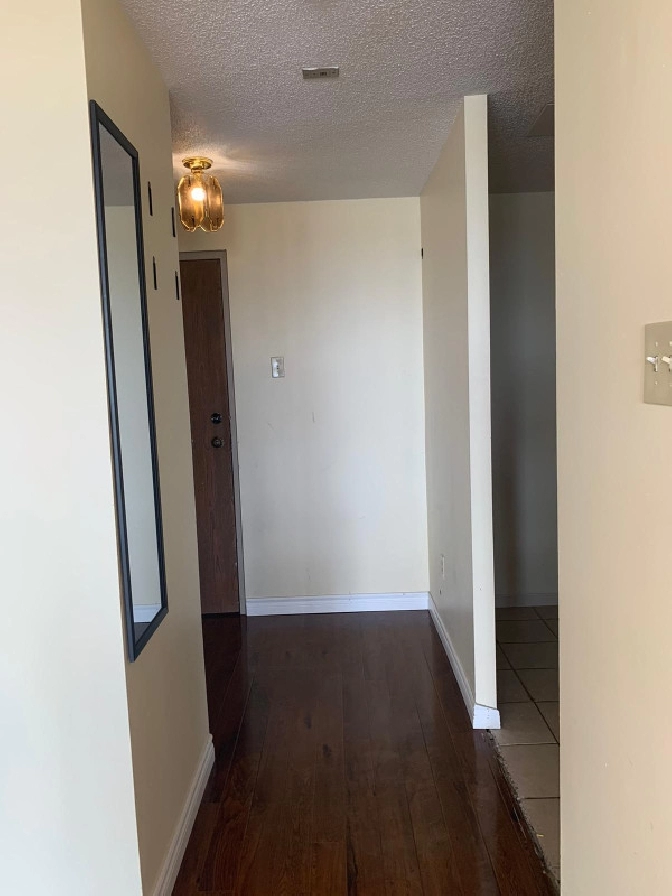 1 bedroom condo. Near Conestoga College and all amenities. in Kitchener