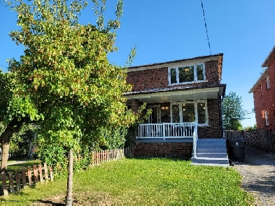New Renovated 3Bd House Kennedy & Danforth Available Now