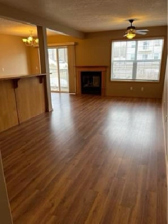 2 Bedroom Condo for Rent in Fox Creek in Edmonton,AB - Apartments & Condos for Rent