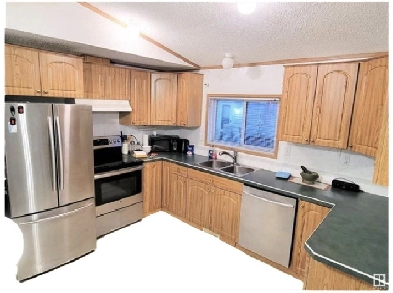 2 Bedroom 1 Bathroom Image# 1