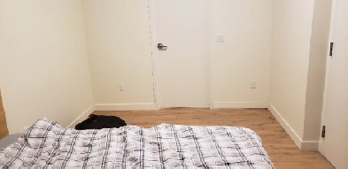 Sublet/takeover for room in Annex Residence,265 Laurier Avenue Image# 1