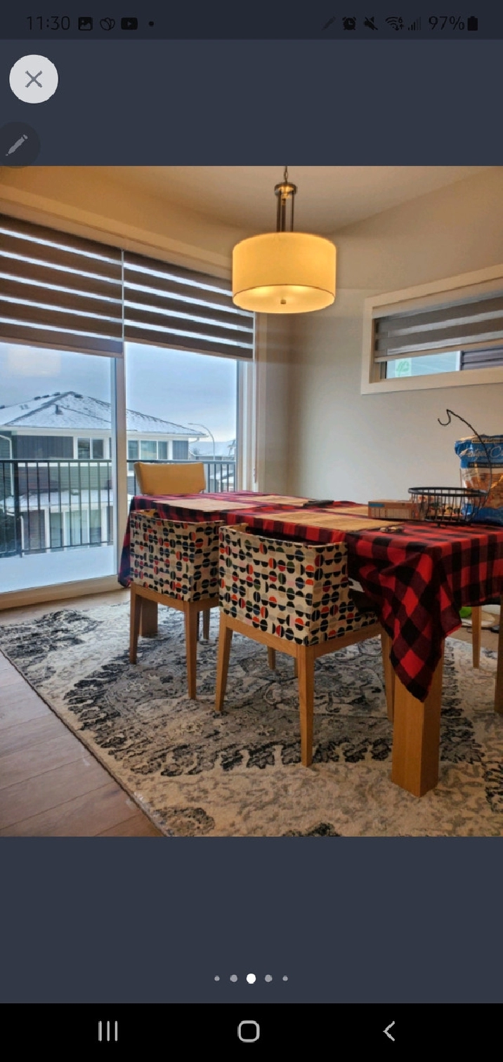 Rooms in NW Northwest Ambleton/ Evanston in Calgary,AB - Room Rentals & Roommates