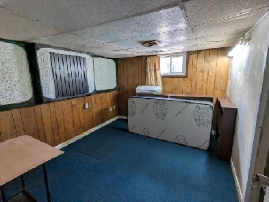 FURNISHED PRIVATE ROOM BASEMENT MALTON