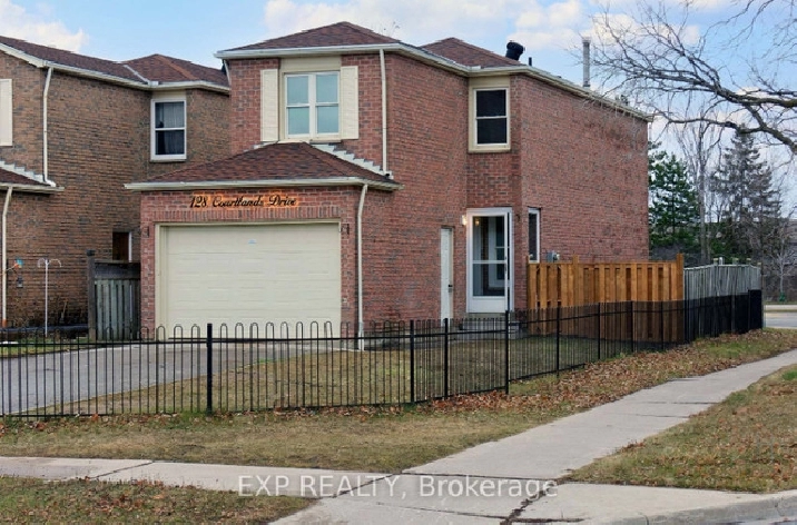 BREATHTAKING 3 BED & 4 BATH DETACHED HOME IN TORONTO EAST! in City of Toronto,ON - Houses for Sale