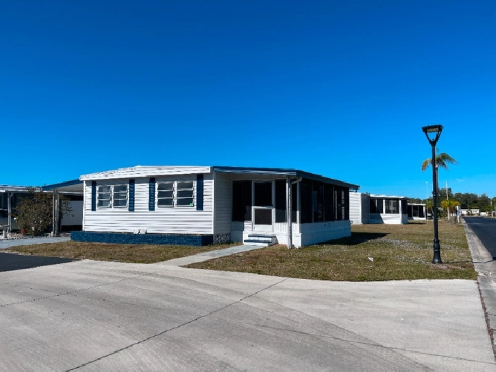 Florida Manufactured Home 2/2 in City of Toronto,ON - Houses for Sale