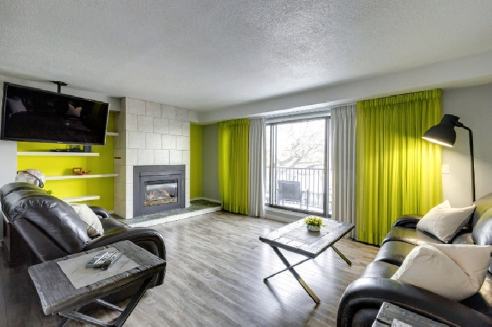 Fully Furnished 4 Bedroom Townhome in Crescent Heights! in Calgary,AB - Short Term Rentals