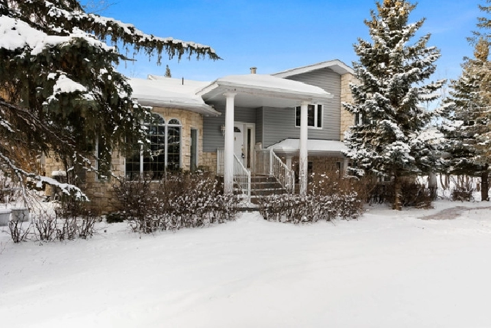 27 Federal Dr - Located In Picturesque Town of White City in Regina,SK - Houses for Sale