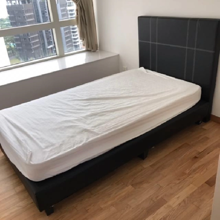 Affordable Small Private Bedroom in Downtown Van FEBRUARY in Vancouver,BC - Room Rentals & Roommates