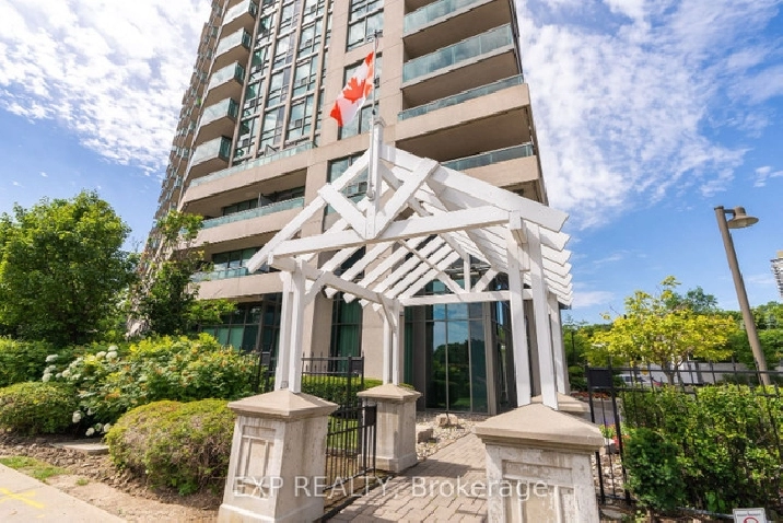 ✨MODERN RESIDENCE ONE BEDROOM CONDO IN PRIME LOCATION! in City of Toronto,ON - Condos for Sale