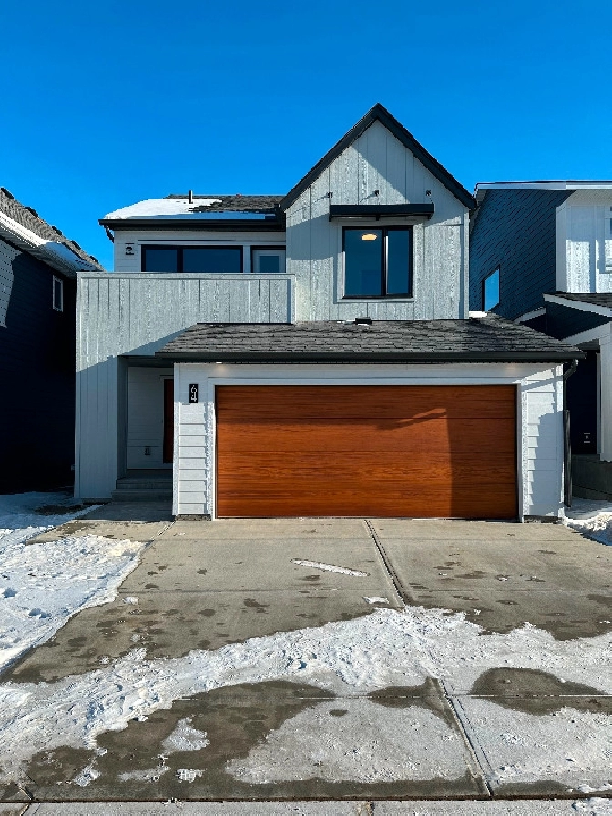 Brand New Home For Sale In Airdrie $665k in Calgary,AB - Houses for Sale