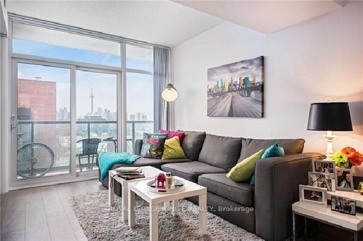 1 Bed | 1 Bath | 1 GR | Condo Apt for Sale in Toronto. in City of Toronto,ON - Condos for Sale