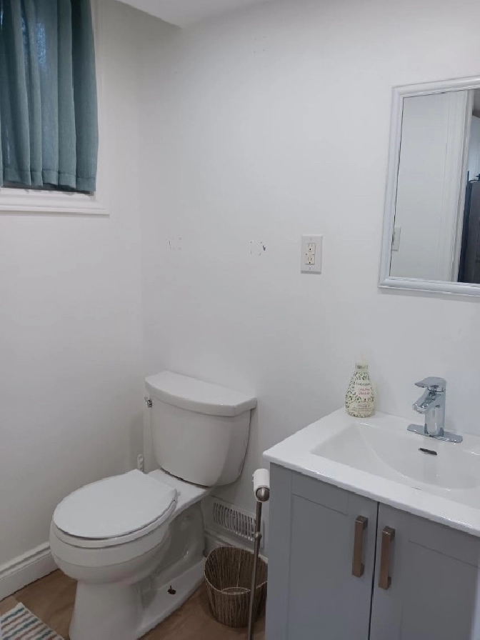 Basement apartment 2 bedroom Den and 1.5 bathrooms in Norfolk County,ON Apartments & Condos