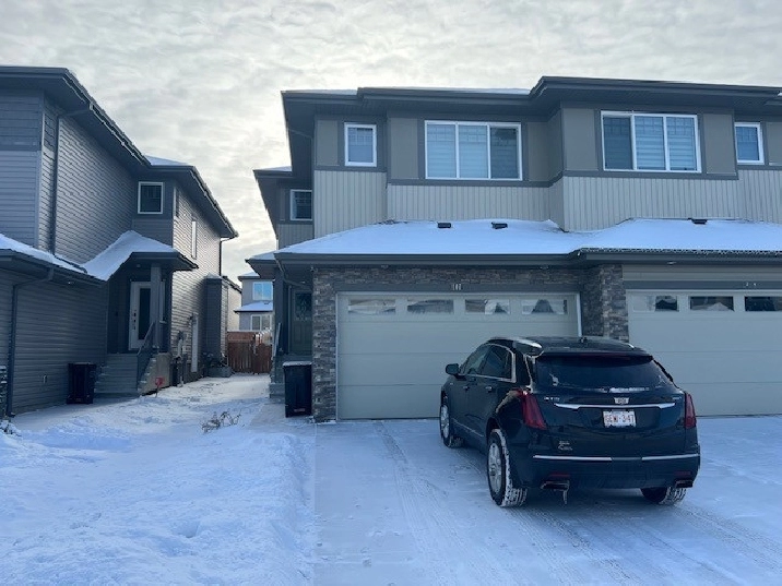 NEWER 1/2 DUPLEX WITH DOUBLE ATTACHED GARAGE in Edmonton,AB - Houses for Sale