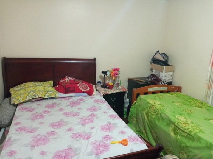 Shared room for 2 female in a Muslim house. in City of Toronto,ON - Room Rentals & Roommates
