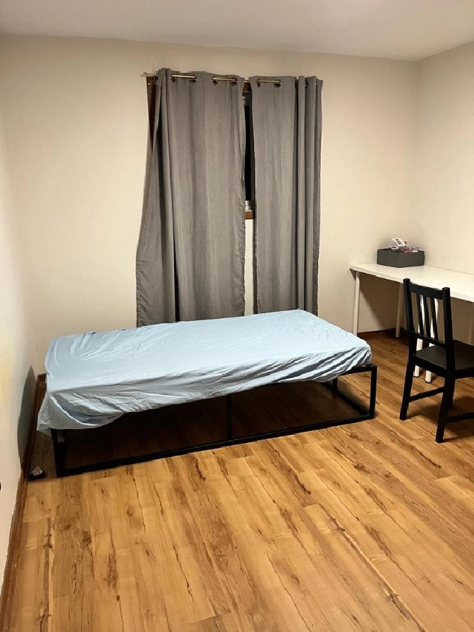 the room.Ground floor room available for rent near UTSC and Centennial in City of Toronto,ON - Apartments & Condos for Rent