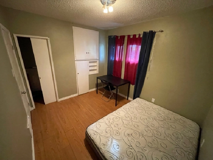 Room for rent near University of Alberta in Edmonton,AB - Room Rentals & Roommates