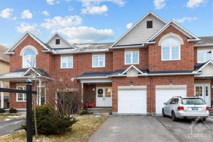 Townhouse available for rent in Kanata North - Morgan's Grant in Ottawa,ON - Apartments & Condos for Rent