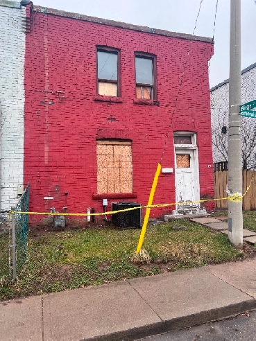 Hamilton House For Sale