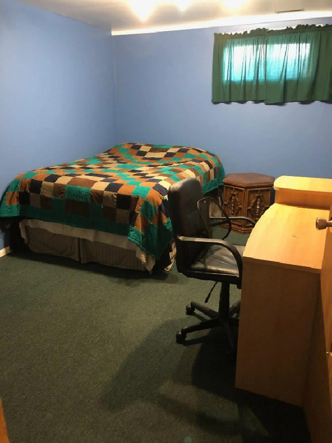ONE bedroom for rent in YORKTON, SK in Regina,SK - Room Rentals & Roommates
