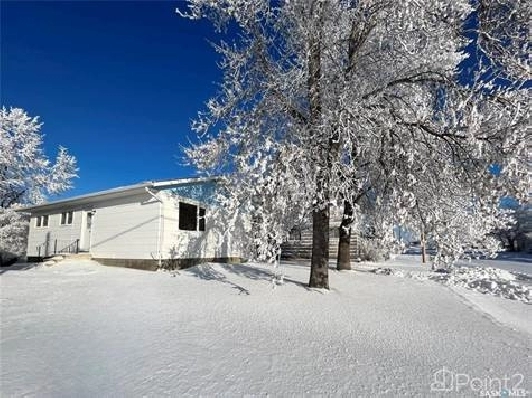 418 1st AVENUE in Regina,SK - Houses for Sale
