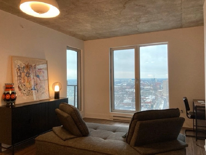 Lease Transfer - Luxurious 3 ½ Apartment, 22nd Floor, Montreal in City of Montréal,QC - Apartments & Condos for Rent