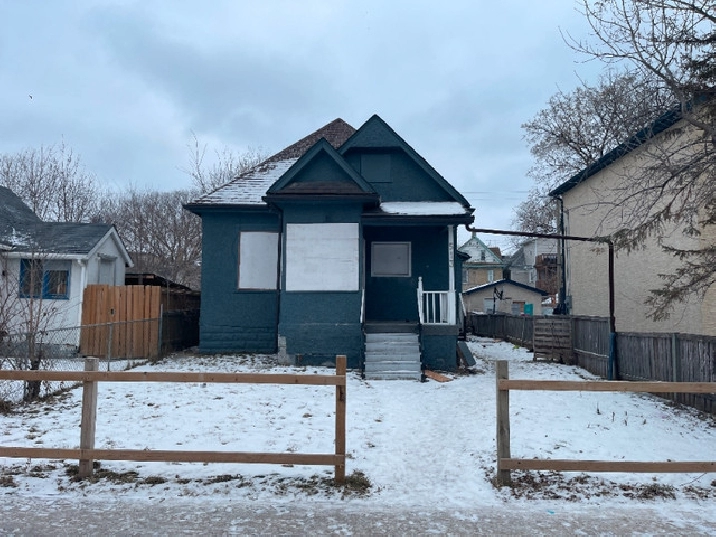 513 Sherbrook St. in Winnipeg,MB - Houses for Sale
