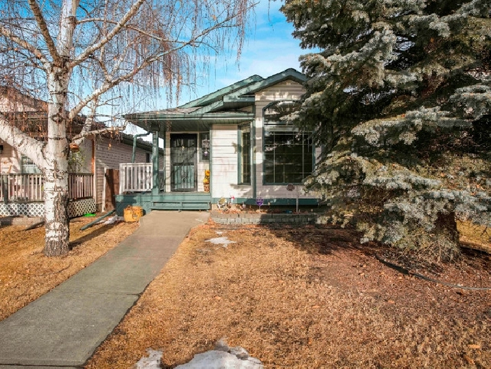 Fantastic Single Family Home in Southwest Edmonton! FOR SALE in Edmonton,AB - Houses for Sale