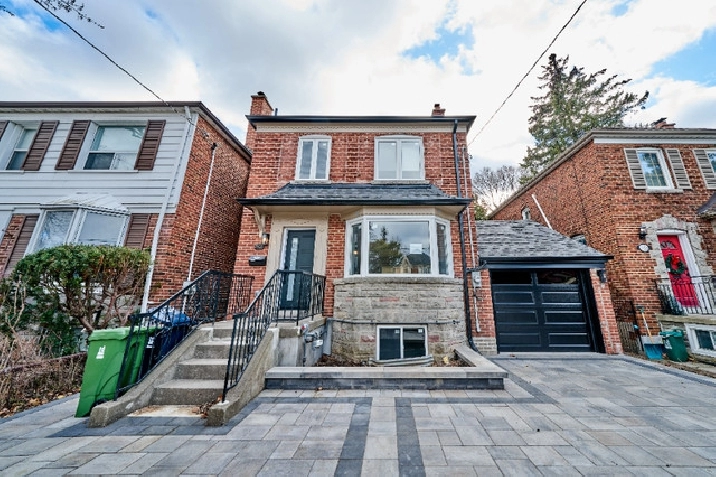 Gorgeous Family Home at Lawrence Park Area in City of Toronto,ON - Apartments & Condos for Rent