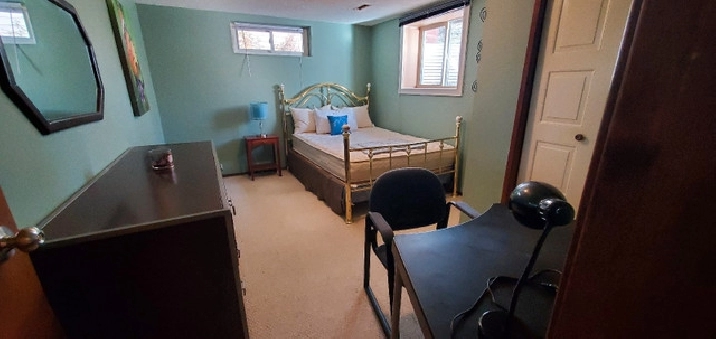 Furnished room for rent Dalhousie NW near U of C in Calgary,AB - Room Rentals & Roommates