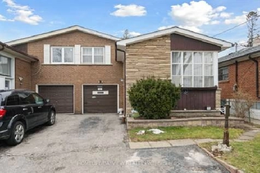 50 Windhill Cres in City of Toronto,ON - Houses for Sale