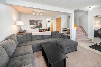 Dazzling Dream: NW Calgary's 4BR Jewel - Only $750k! Image# 1