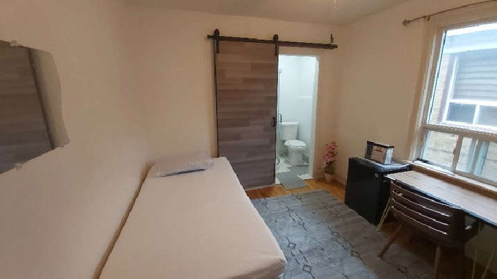 Room for rent near Warden Subway in City of Toronto,ON - Room Rentals & Roommates