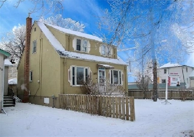 Profitable duplex for sale near University and HSC. (Rent $2330)