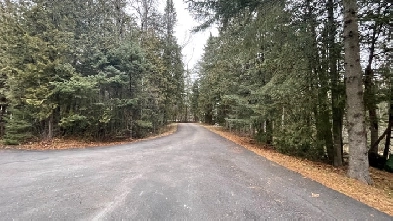 245 Davis Drive, Uxbridge Semi Detached home for rent