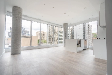 2 Bedroom penthouse  - Top Floor, 180 degree view