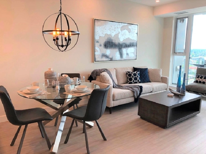 1br 650ft2 - BRAND NEW EXECUTIVE LUXURY FULLY FURNISHED HIGH FLR in Calgary,AB - Apartments & Condos for Rent