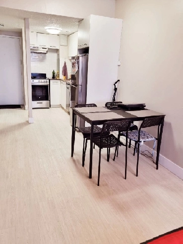 Bachelor Studio, Downton, Montreal