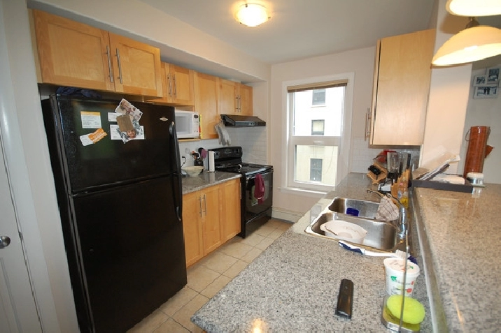 2 Bedroom DEN Downtown Halifax for March in City of Halifax,NS - Apartments & Condos for Rent