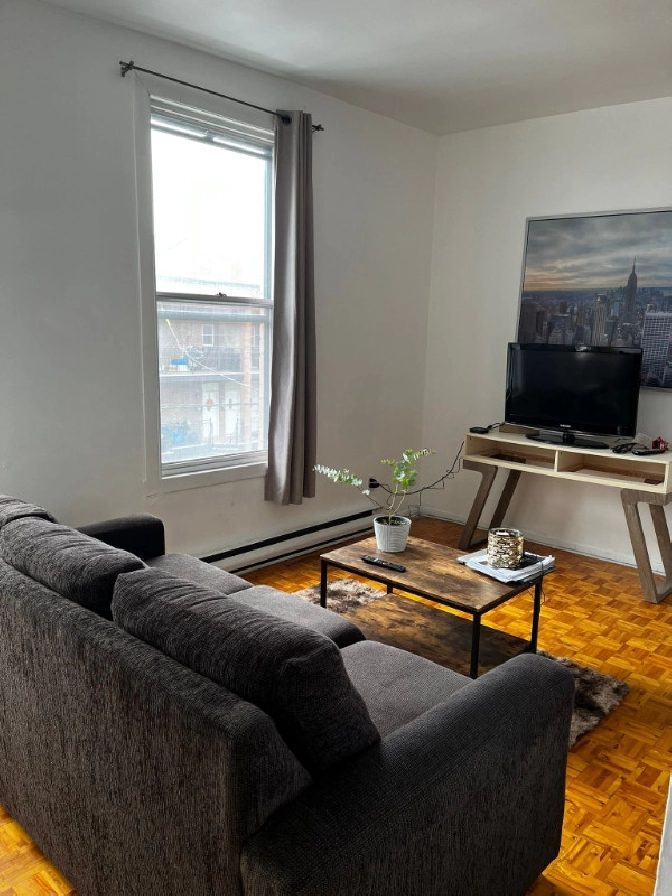 Roommate wanted in City of Montréal,QC Room Rentals & Roommates