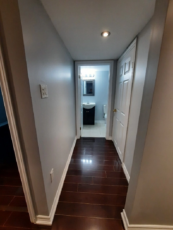 2 bedroom basement available for rent immediately in Brampton in
