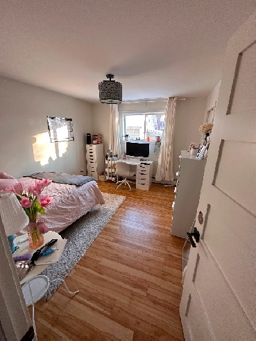 Sublet room for May-August Image# 1