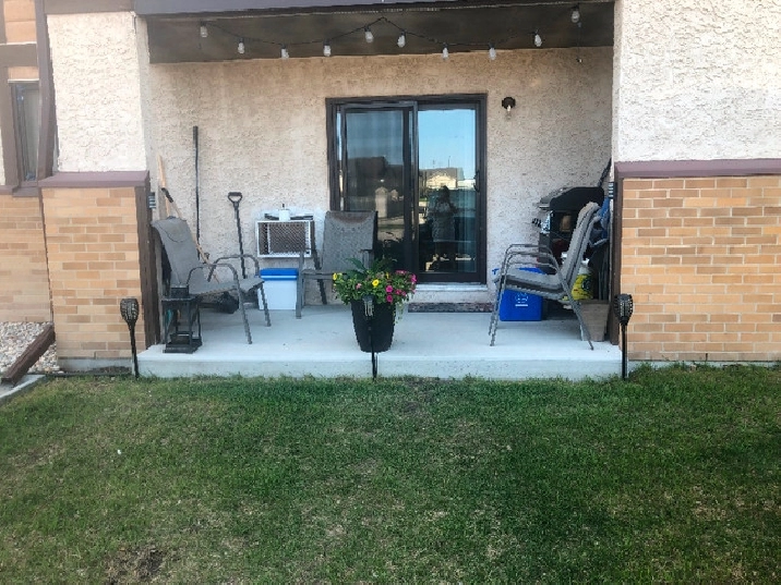 Lindenwood Condo for Rent asap in Winnipeg,MB - Apartments & Condos for Rent