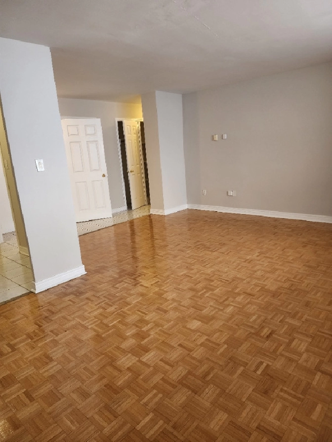 SPACIOUS APARTMENTS FOR RENT in City of Toronto,ON - Apartments & Condos for Rent