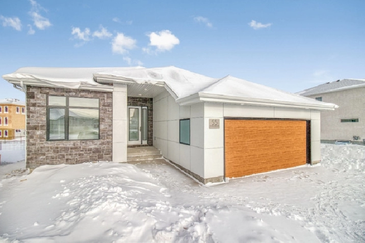 Open House! Saturday, Feb 24 (2pm-4:00pm) Don't be Left Out! in Winnipeg,MB - Houses for Sale
