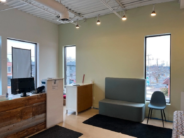 Local commercial à louer , sur Montée StHubert in Longueuil / South