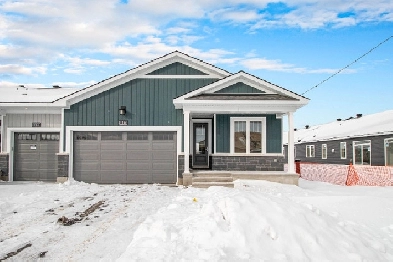 Open House Feb 25th 2:00 - 4:00PM - 116 Casting Way, Manotick Image# 1