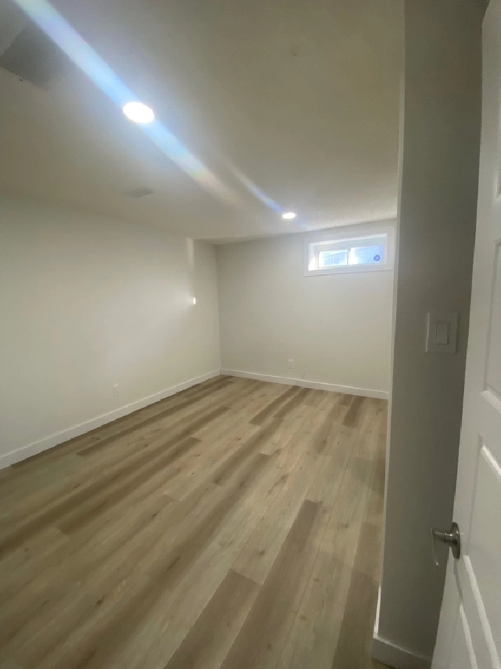 2 bedroom basement suite millwoods in Edmonton,AB Apartments & Condos