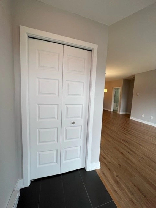 Condo 1cc bureau au cœur du Plateau / ORA 1 bdrm den in Gatineau,ON